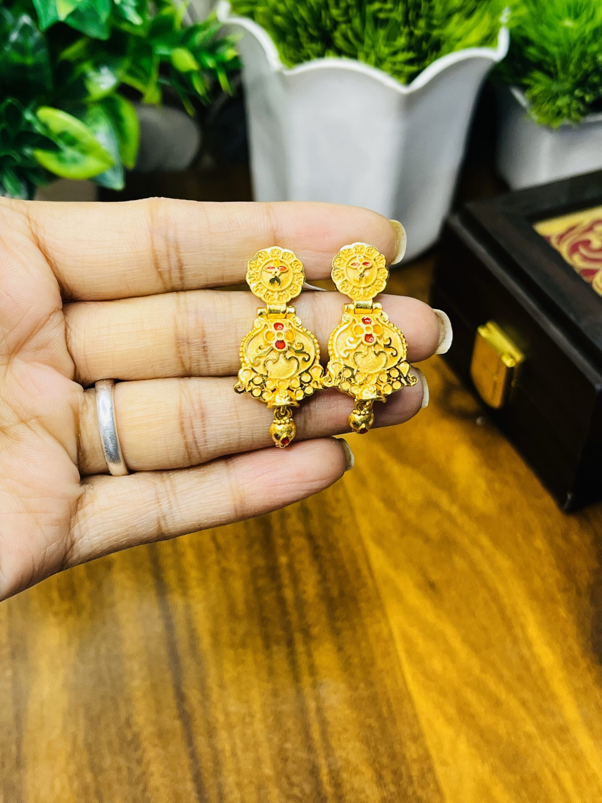 Golden and Silver Fusion Earrings – Stylish and Classy