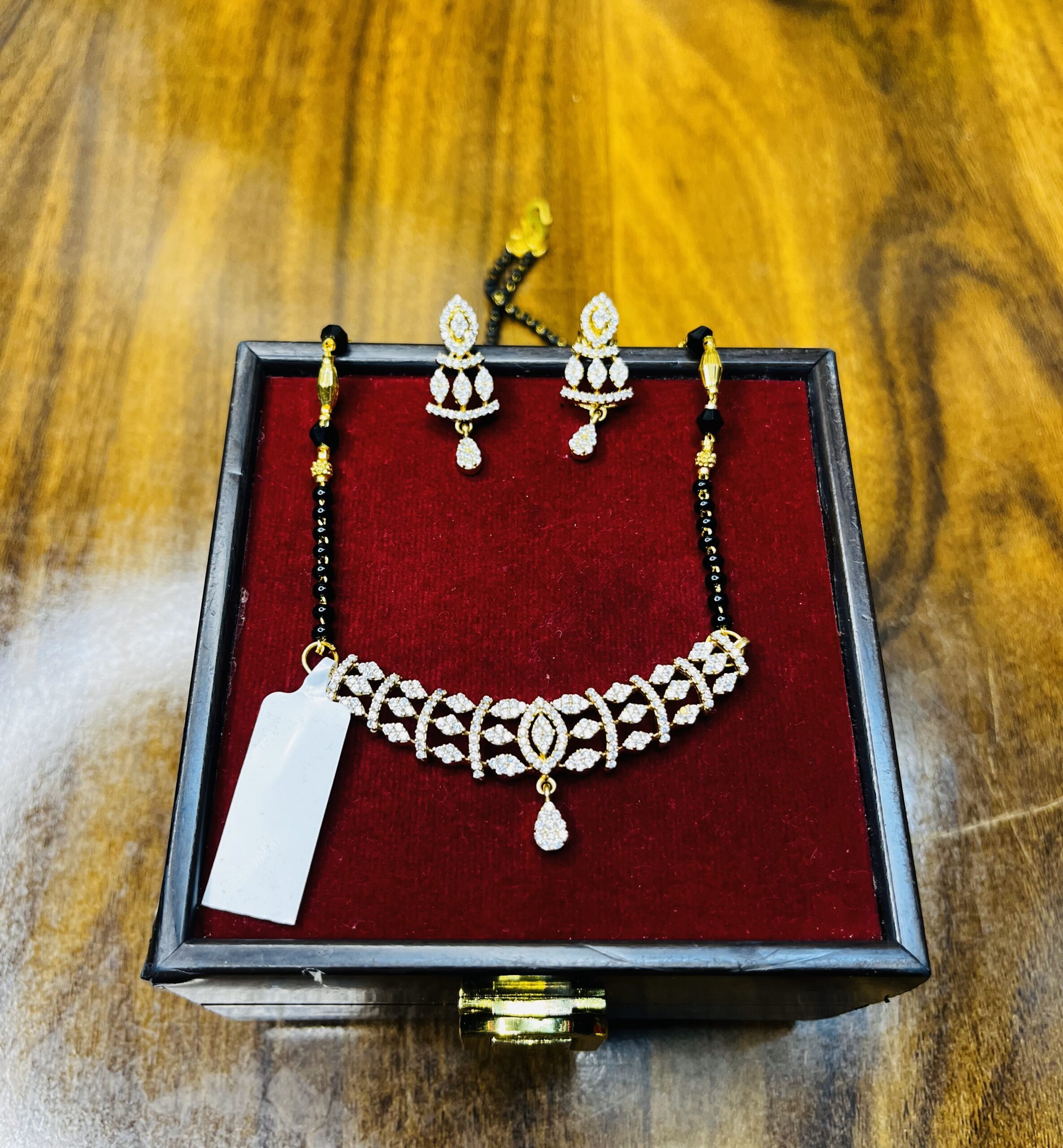 Elegant Diamond-Cut Mangalsutra Necklace Set with Earrings – Stylish Traditional Jewelry for Women