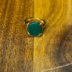 Green Ruby Style Ring with Gold Shine