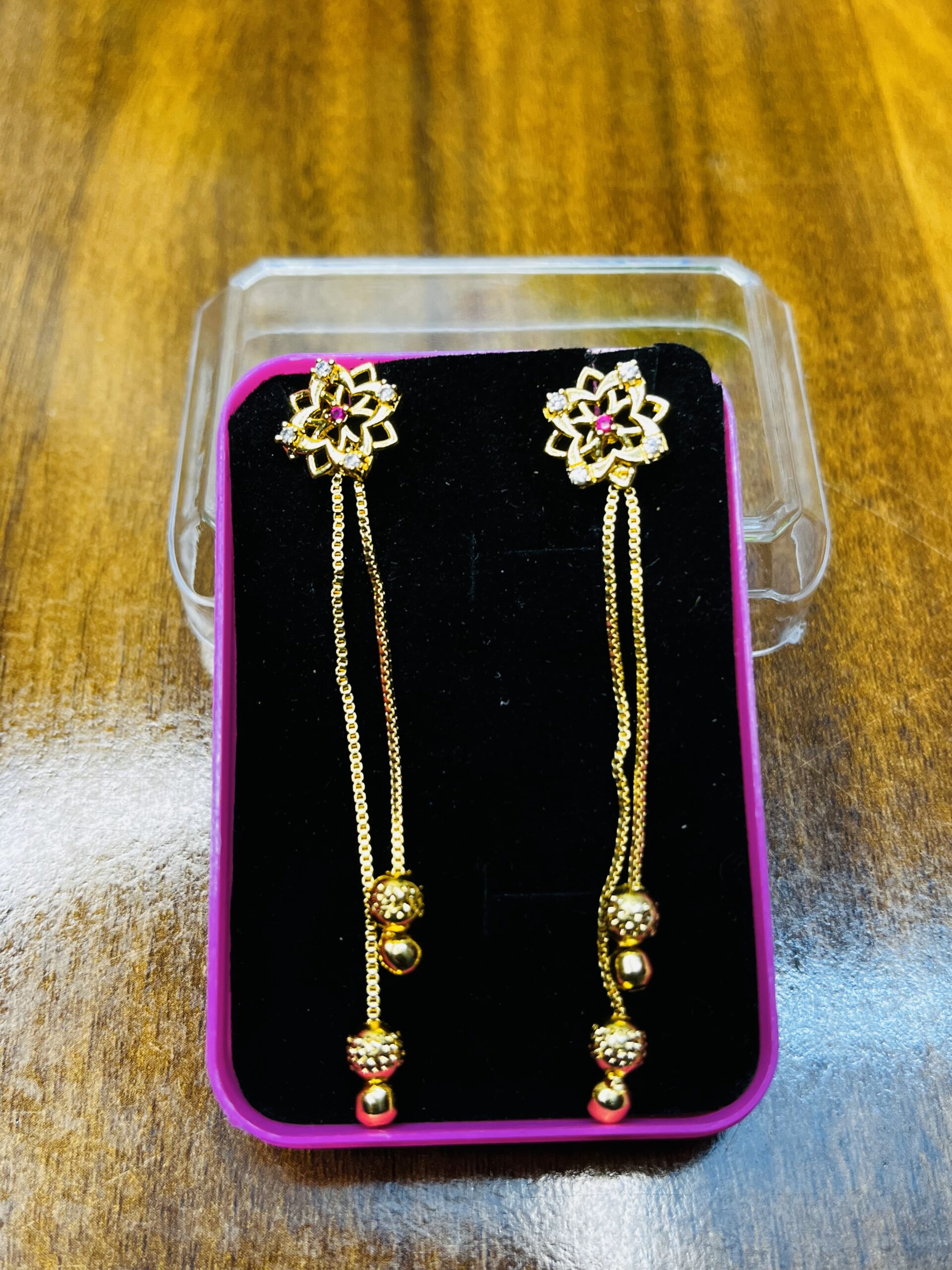 Gold Shine Stylish Earrings for Every Occasion